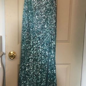 Sherri hill prom dress